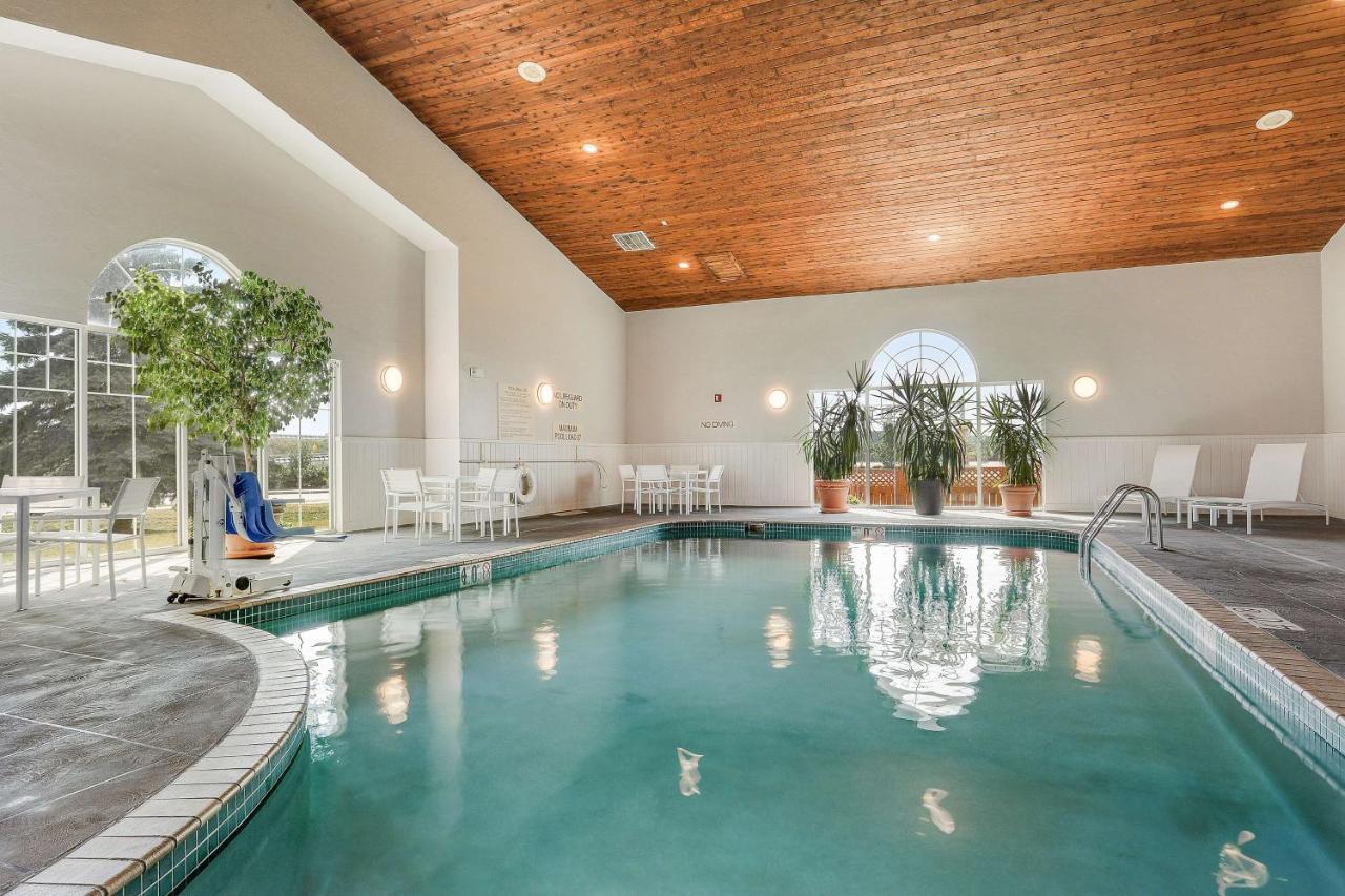 Country Inn & Suites By Radisson, Green Bay, Wi Ashwaubenon Εξωτερικό φωτογραφία